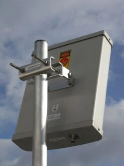 LTE-Richtantenne 800 MHz, 9 DBi, MIMO -Kenwood Store 18705.9DUAL 030 rear 5f75