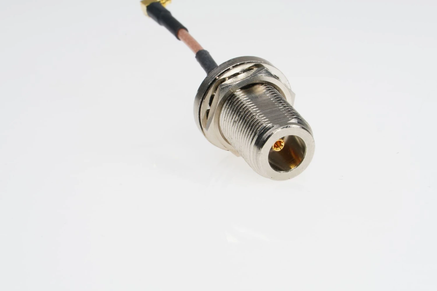 Pigtail MMCX-Stecker/N-Buchse, 30cm, Impedanz 50 Ohm 1 Pigtail MMCX-Stecker/N-Buchse, 30cm, Impedanz 50 Ohm