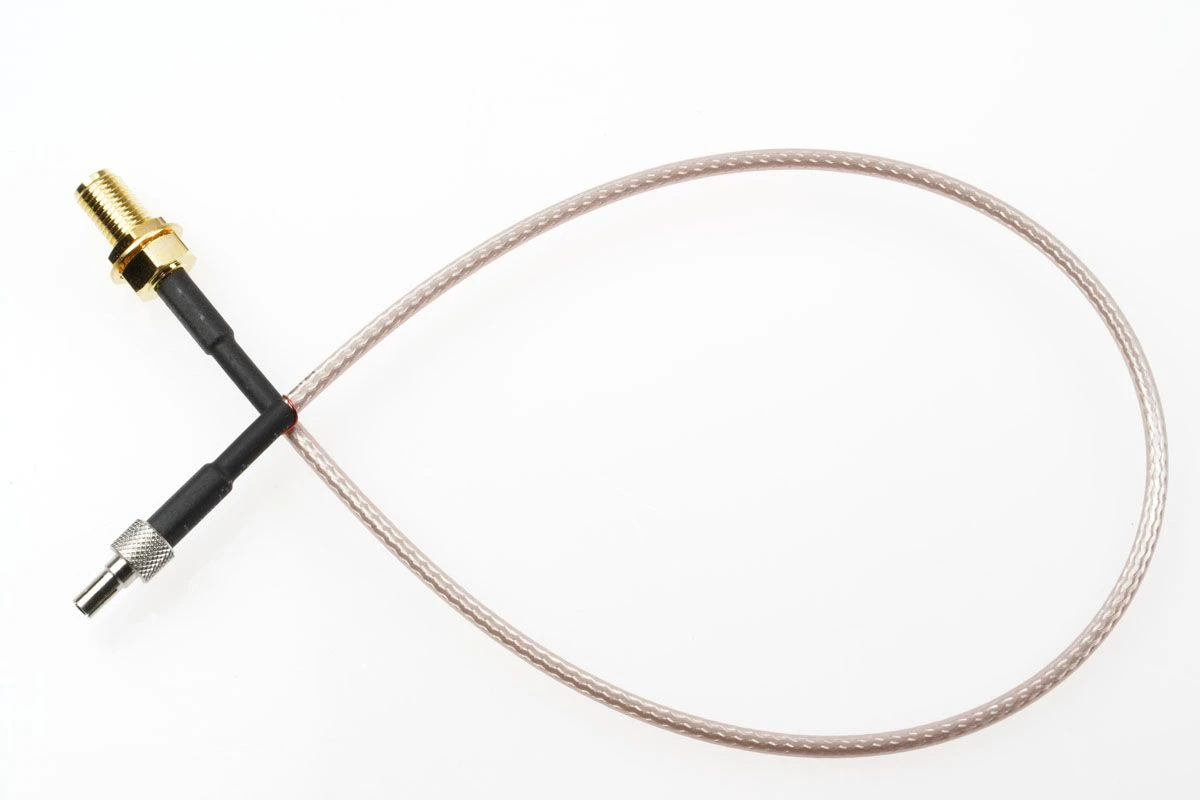 Pigtail CRC-9/SMA-Buchse, 30cm, Impedanz 50 Ohm 1 Pigtail CRC-9/SMA-Buchse, 30cm, Impedanz 50 Ohm