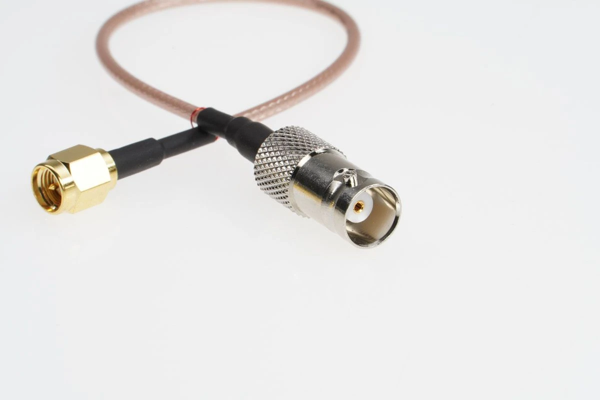 Pigtail SMA-Stecker/BNC-Buchse, 20cm, Impedanz 50 Ohm 2 Pigtail SMA-Stecker/BNC-Buchse, 20cm, Impedanz 50 Ohm – Bild 2