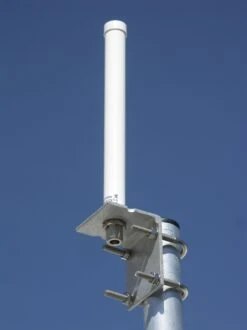 Rundstrahl-Antenne Triband GSM/UMTS, Mast/Wandmontage