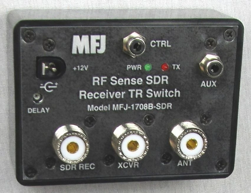MFJ-1708BSDR SDR-Antennenumschalter 1 MFJ-1708BSDR SDR-Antennenumschalter