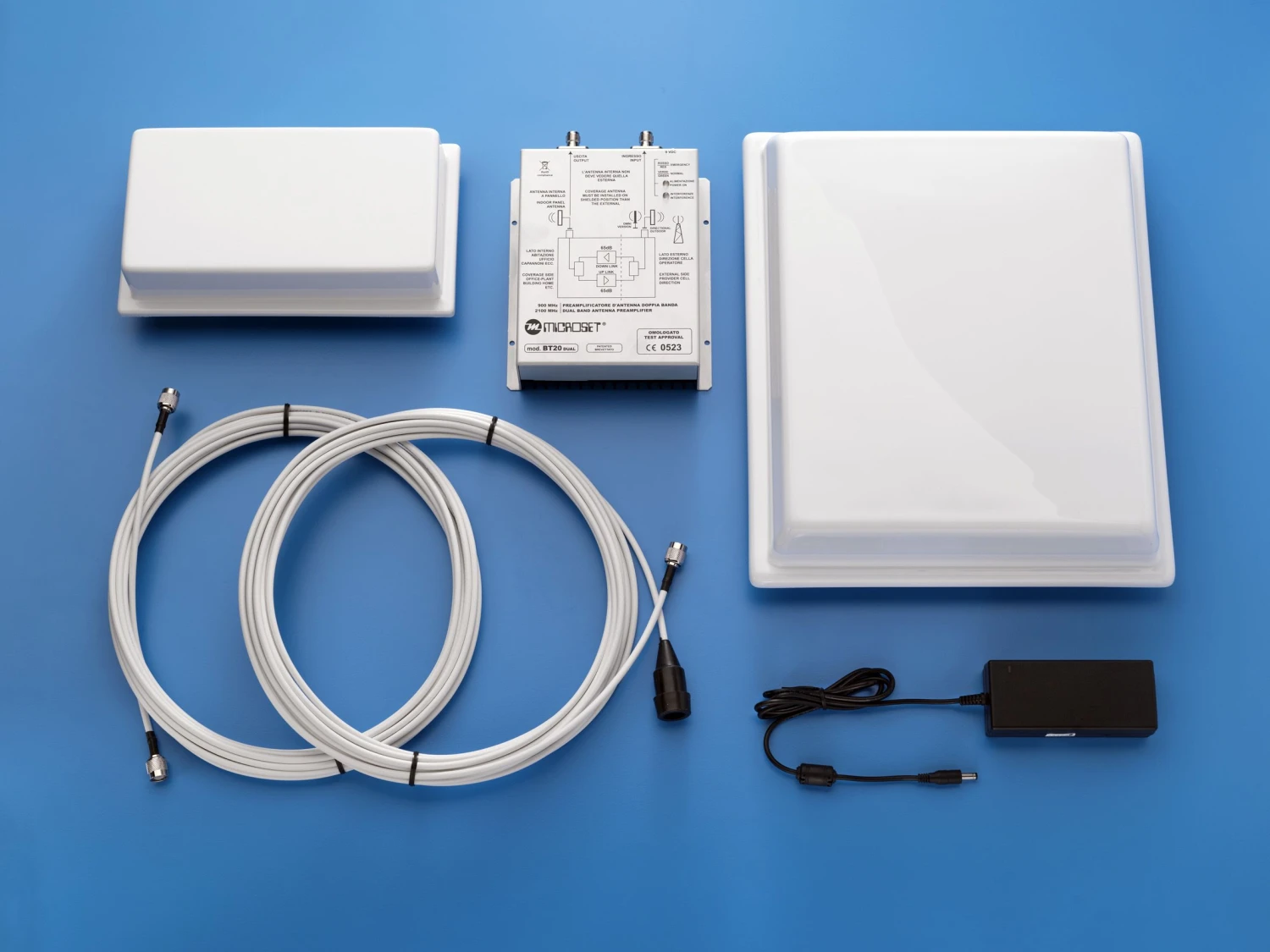 BT-20DUAL GSM Repeater D-Netz+UMTS, 1 Richtantenne 1 BT-20DUAL GSM Repeater D-Netz+UMTS, 1 Richtantenne